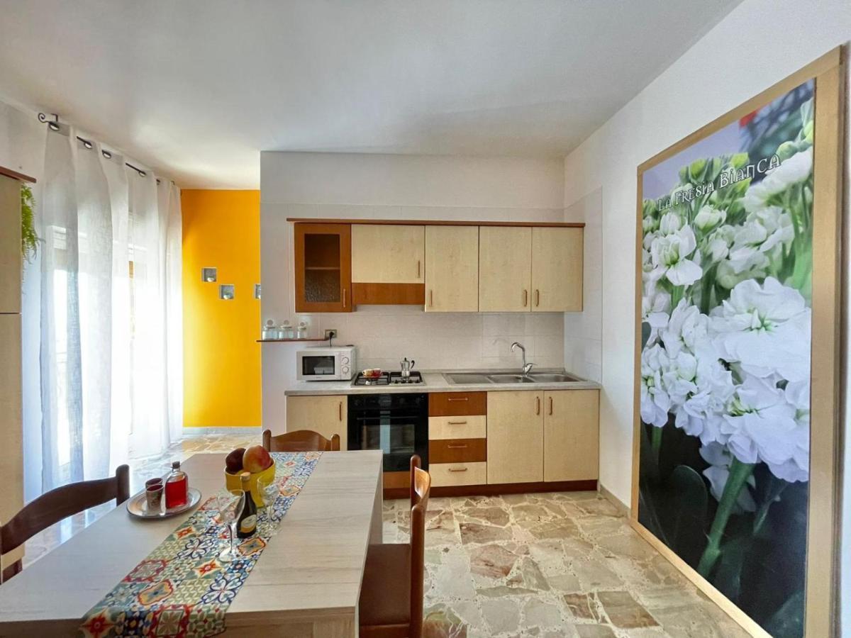 La Fresia Bianca Apartment ชากกา ภายนอก รูปภาพ