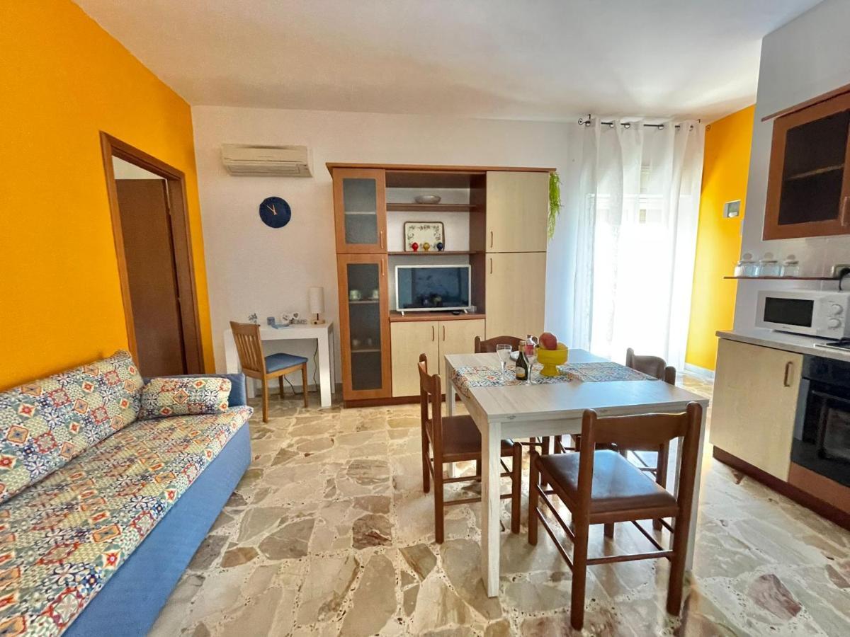 La Fresia Bianca Apartment ชากกา ภายนอก รูปภาพ